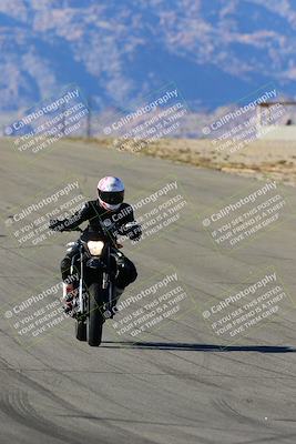 media/Jan-08-2022-SoCal Trackdays (Sat) [[1ec2777125]]/Turn 10 Backside (930am)/